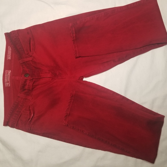 GUESS LOW RISE STAINED RED JEANS - Picture 4 of 16